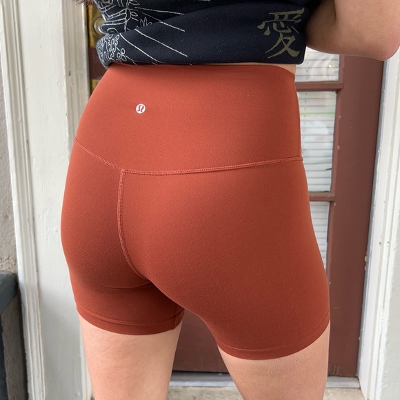 SOLD lululemon align short 4” - Picture 2 of 6